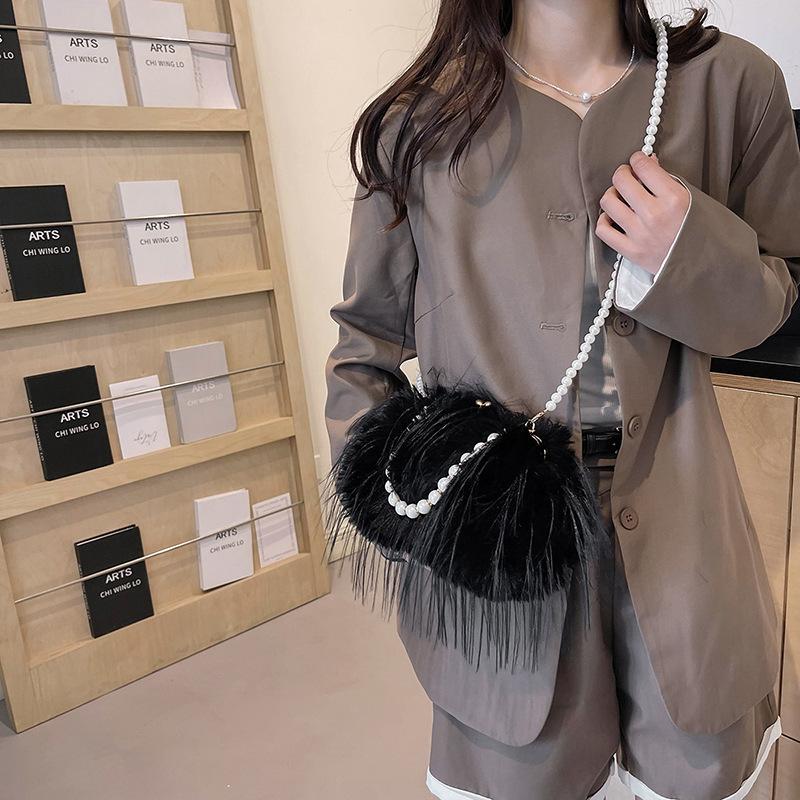 1Pc Autumn and Winter Fashion Shoulder Bag Oblique Span Bag Imitation Turkey Feather Women's Bag Portable Pearl Fringed Plush Square Bag