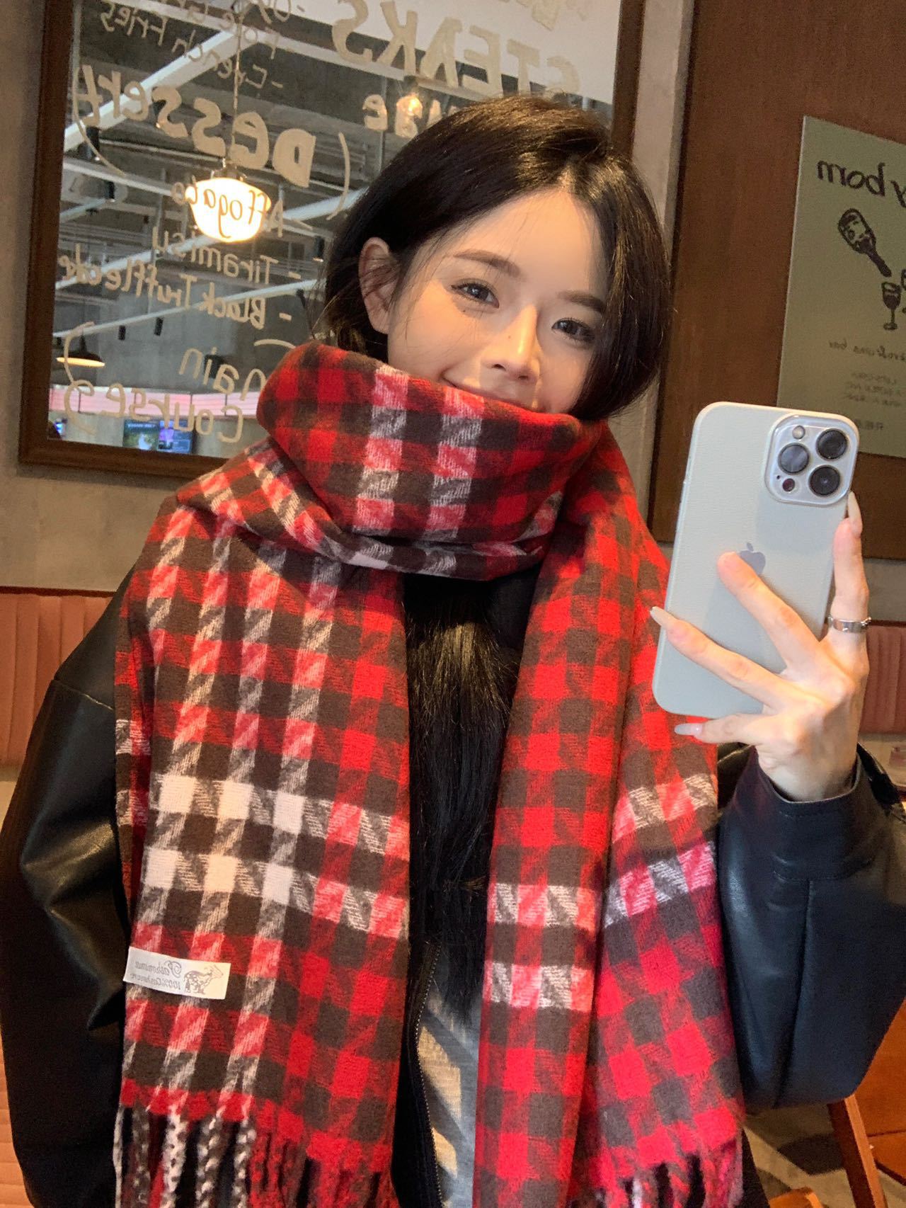 Red scarf women s winter 2024 new versatile high-end scarf thickened warm student thousand bird grid shawl 200*65cm