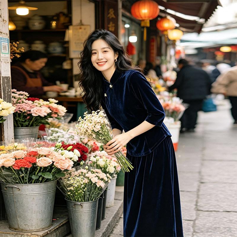 Black velvet Republic of China style long-sleeved autumn cheongsam improved young women's high-end spring and autumn two-piece dress