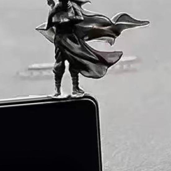 Ancient Chinese Warrior Swordsman Statue Miniature Resin Ornament for Car Dashboard Tabletop Display Decorative Figurine Unique Gift for Kung Fu