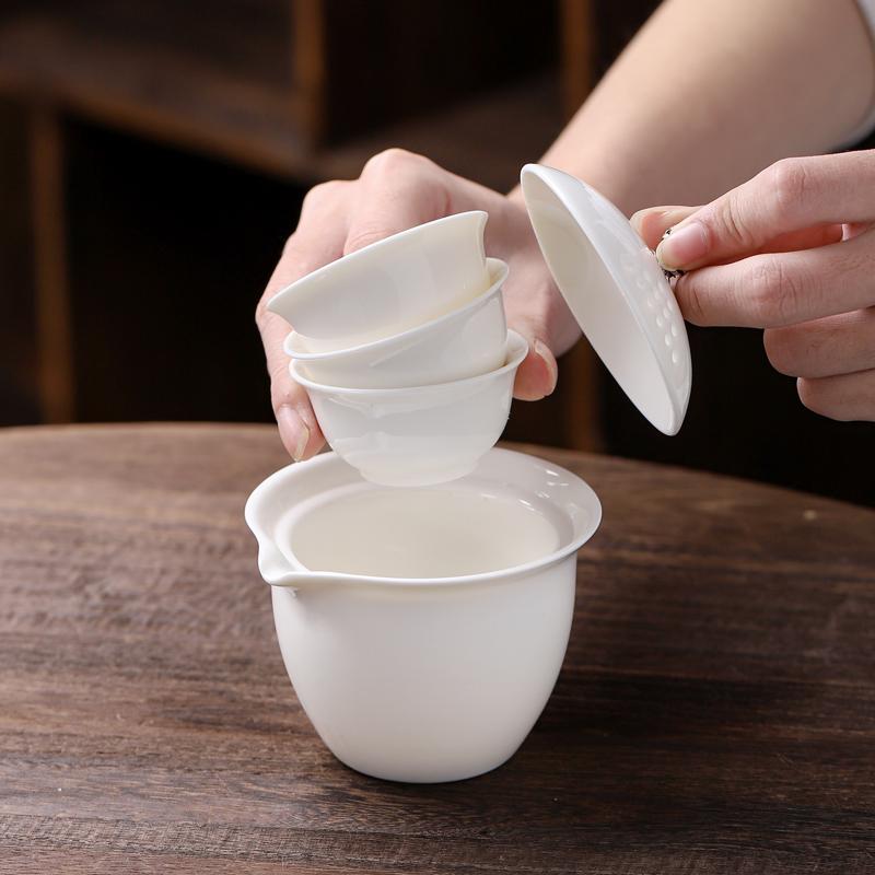 Travel Tea Set Lambswool Jade Covered Bowl One Pot Three Cups Kung Fu Tea Set Portable Brewing Tea Cup Companion Gift