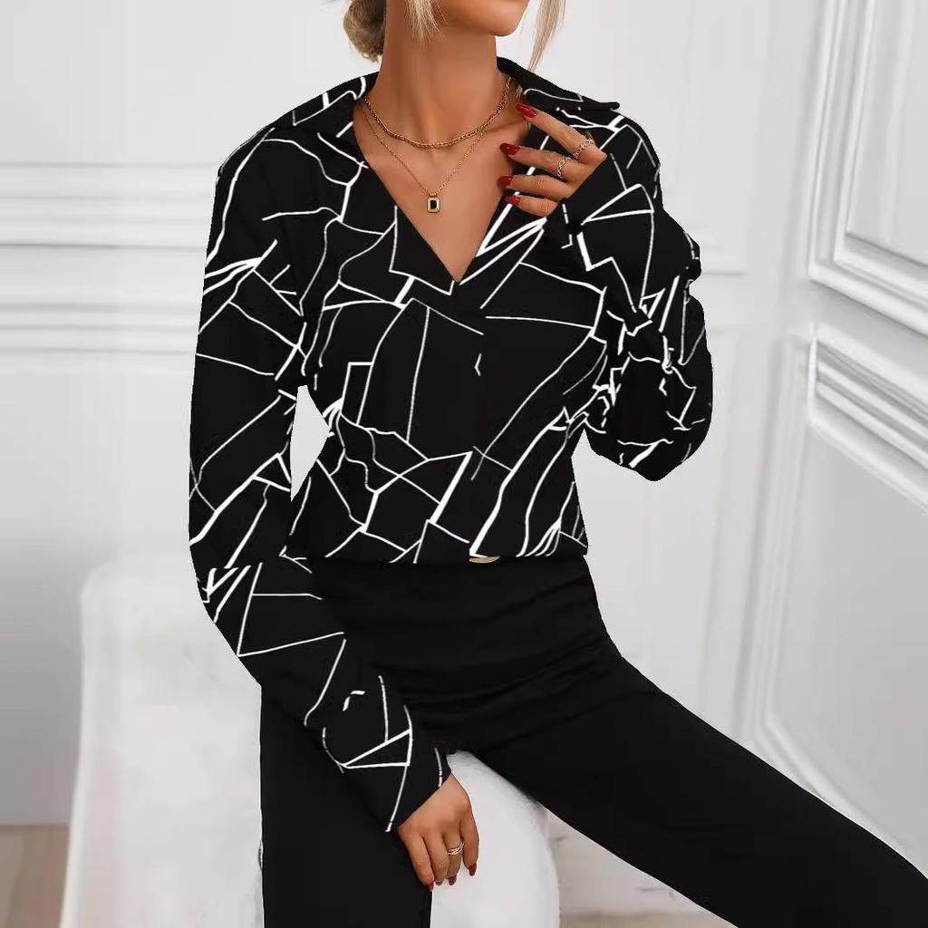 2026 Women's Loose Fit Printed V-Neck Long-Sleeved Shirt