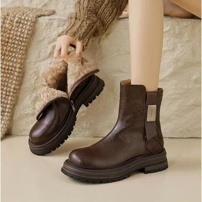 Botas de neve femininas de cano médio para inverno 2025, novas botas curtas acolchoadas e espessas, antiderrapantes e quentes para o frio no nordeste