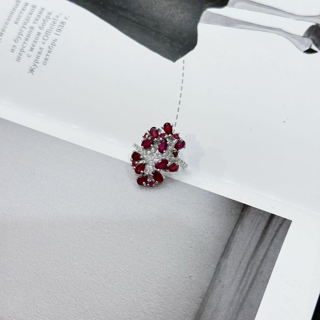 Silver Ring with Natural Ruby 4.609ct, Product Weight 4.69 G (2159544)