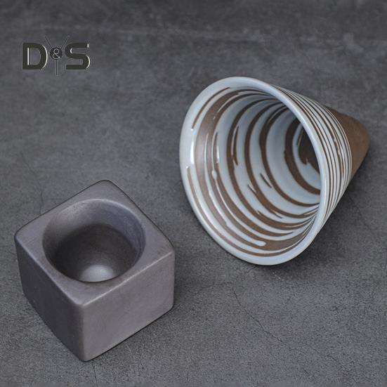 Tazza da caffè a imbuto in ceramica grezza da 200 ml con base Resistente al calore fatta a mano in stile giapponese Latte Cappuccino Tè Espresso Tazza affusolata Regalo di compleanno