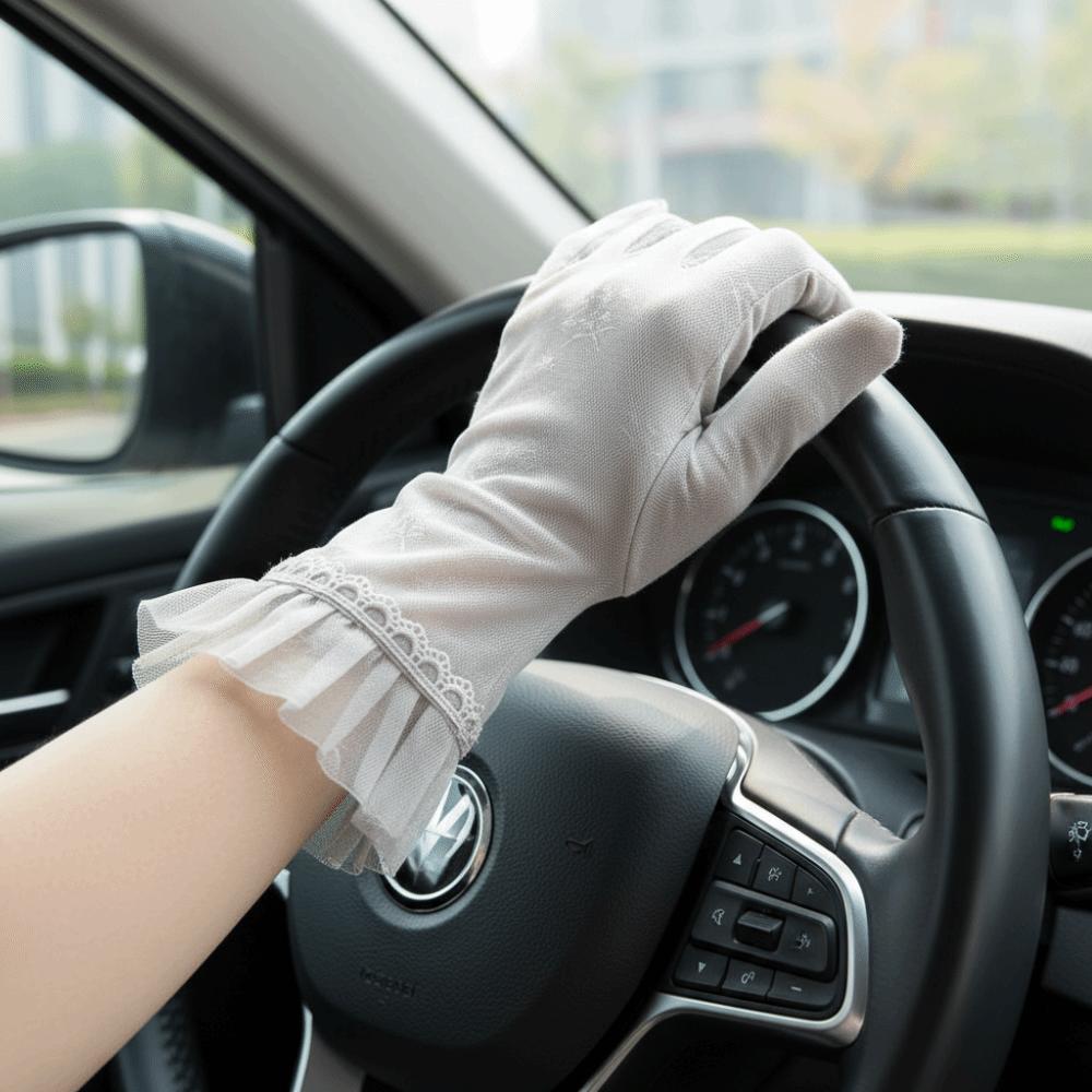 Cooling Breathable Touch Screen Gloves Lace Thin UV Protection Ice Silk Gloves Anti Slip Sun Protection Five Finger Glove Summer
