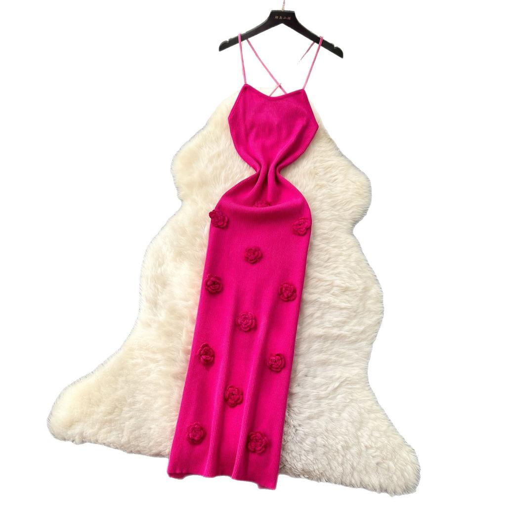 Europäischer und amerikanischer Fan-Nischen-Schleifen-Rückenfreies Neckholder-Strickkleid Damen Dreidimensionale Blume Enganliegender Gestrickter Langer Rock