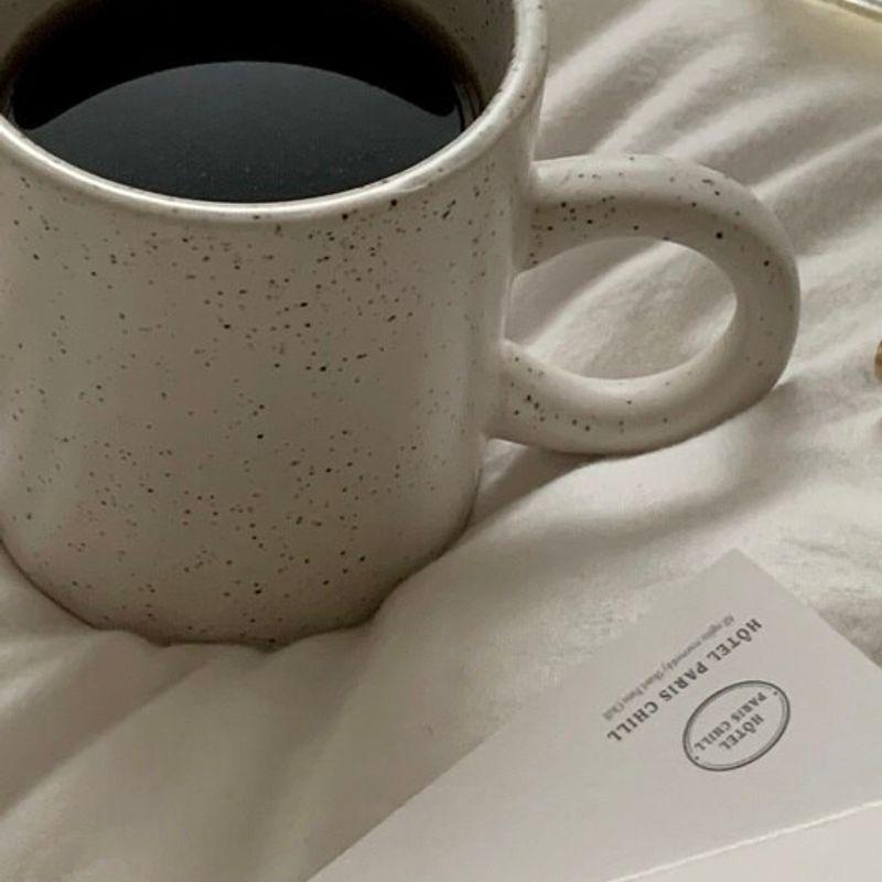 Elegant Table Magnolia Mug (Matte Home Cafe Cup Gift for Newlyweds)