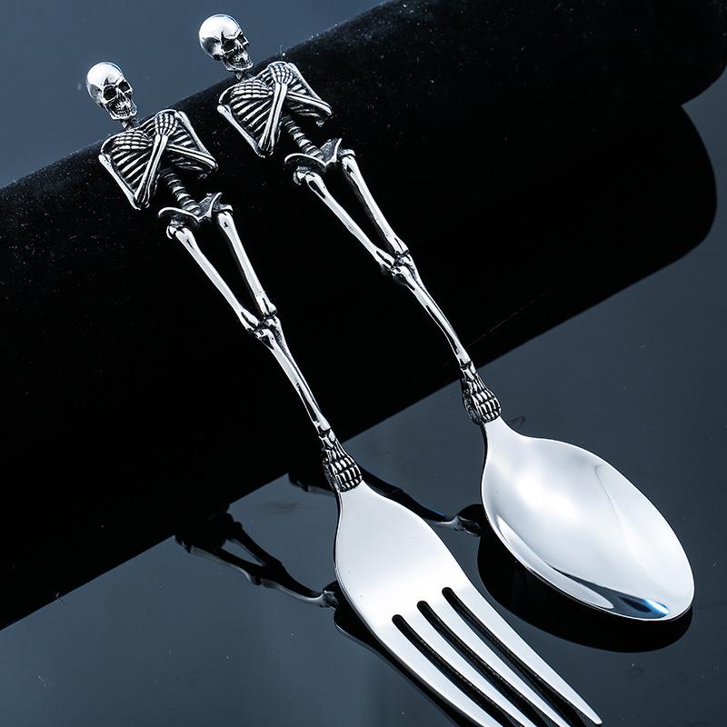 Beier Retro Titanium Steel Skull Tableware Set: Stainless Steel Fork and Spoon