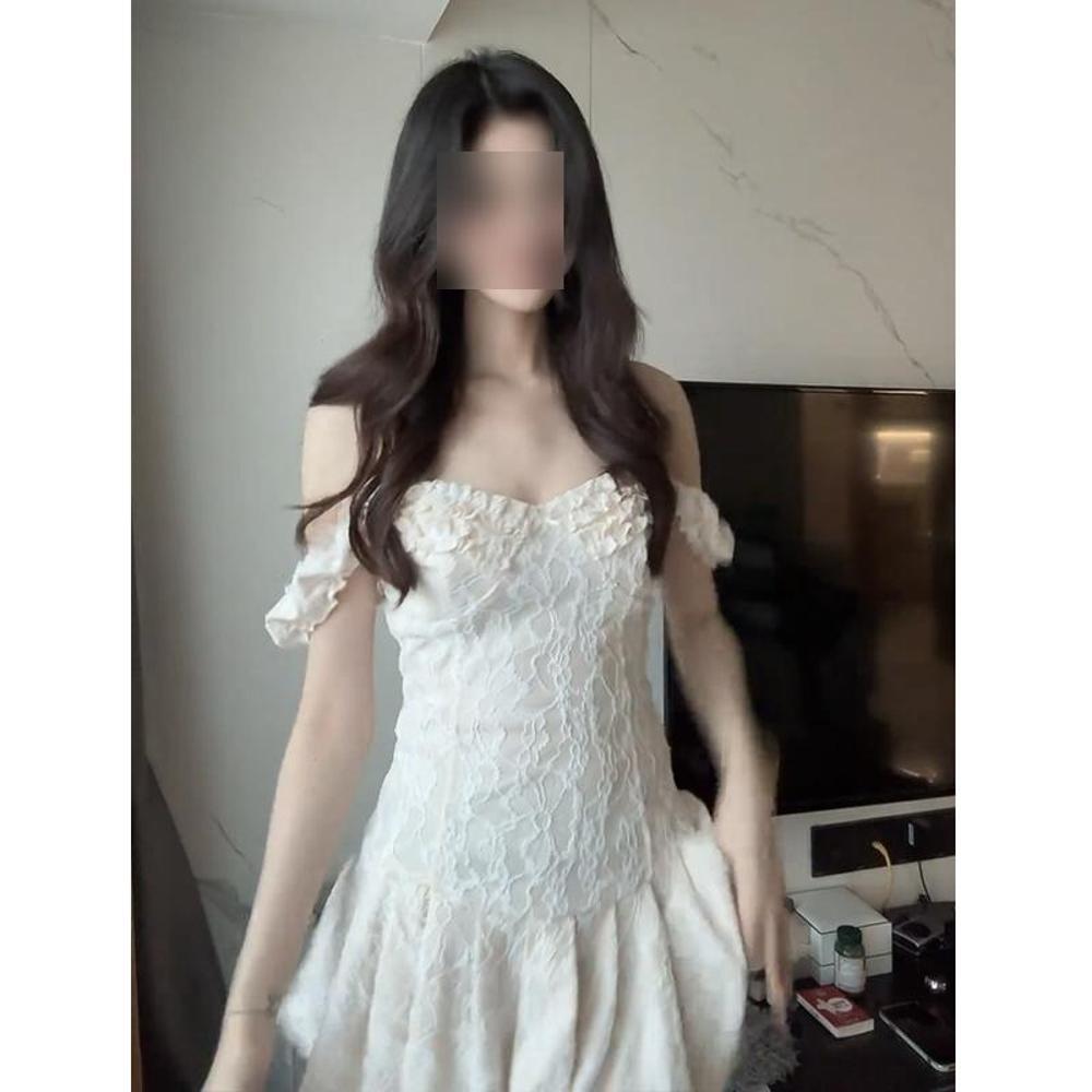New retro girl lace fungus edge super short dress women's summer temperament thin skirt