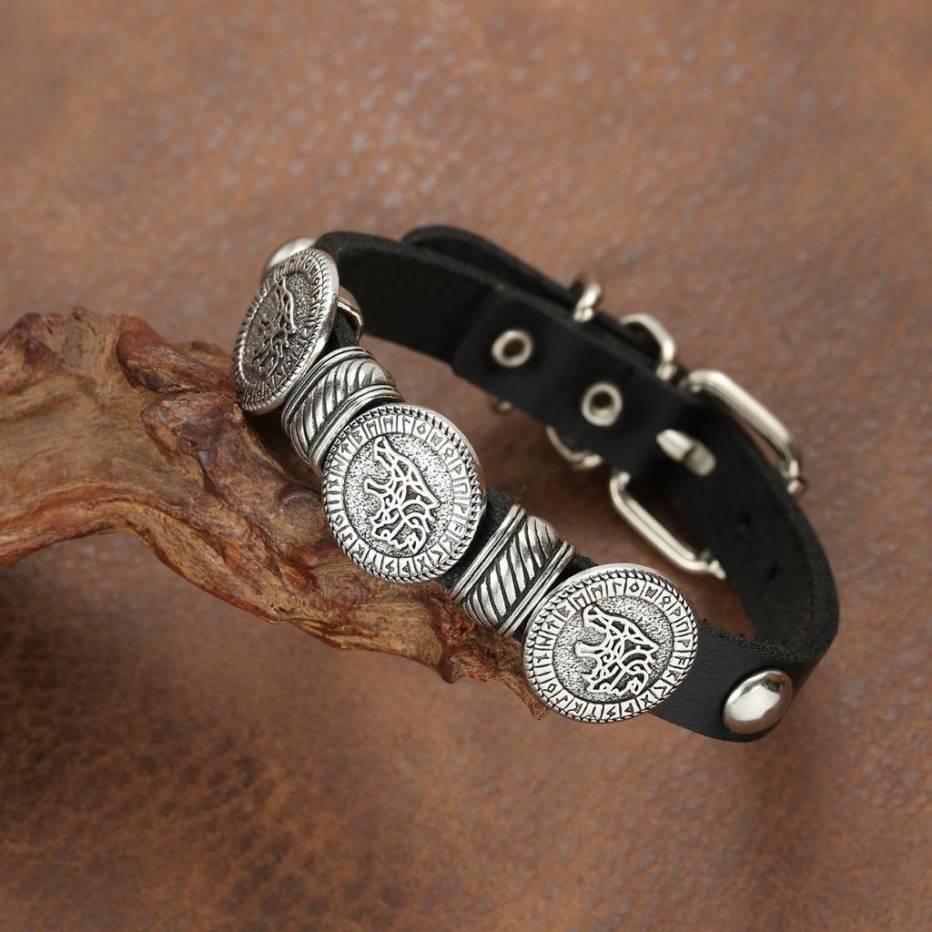 Simple Cowhide Leather Hand Strap: Stylish Thin Bracelet for Men & Women, Retro Design with Smooth Finish