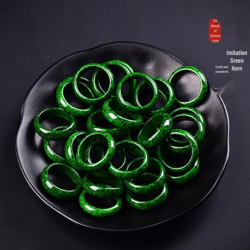 Round Green Autumn Jue Beads Prayer Ring with Gemstone Accessories