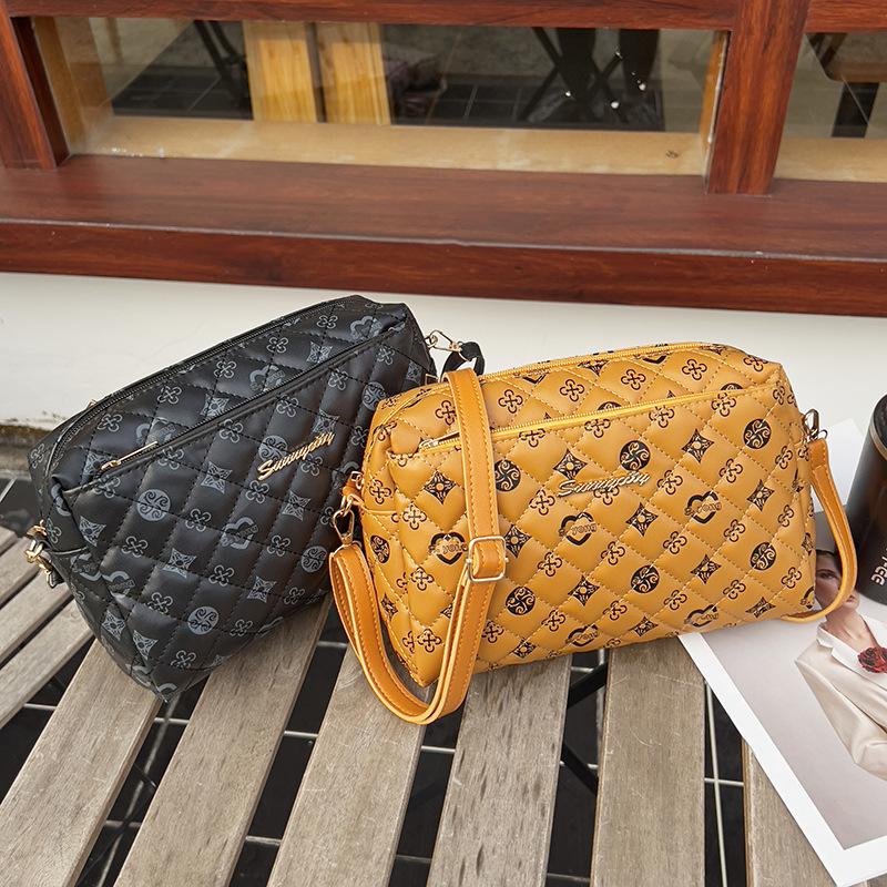 Three-layer camera bag 2025newbag Large capacity convenient cosmetic bag Korean version fashion storage bag Embroidered shoulder bag