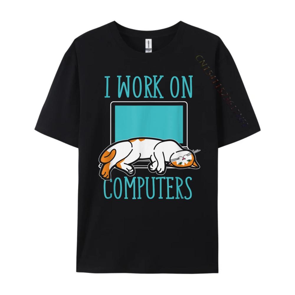 Funny Cats And Computers Laptop Tshirts For Pet Lovers Printed TShirt New Year New Years Eve Camiseta