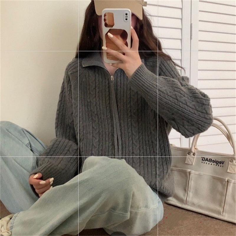 Half zipper lapel gentle wind sweater women's top wear autumn and winter new lazy loose twisted flower knitted sweater