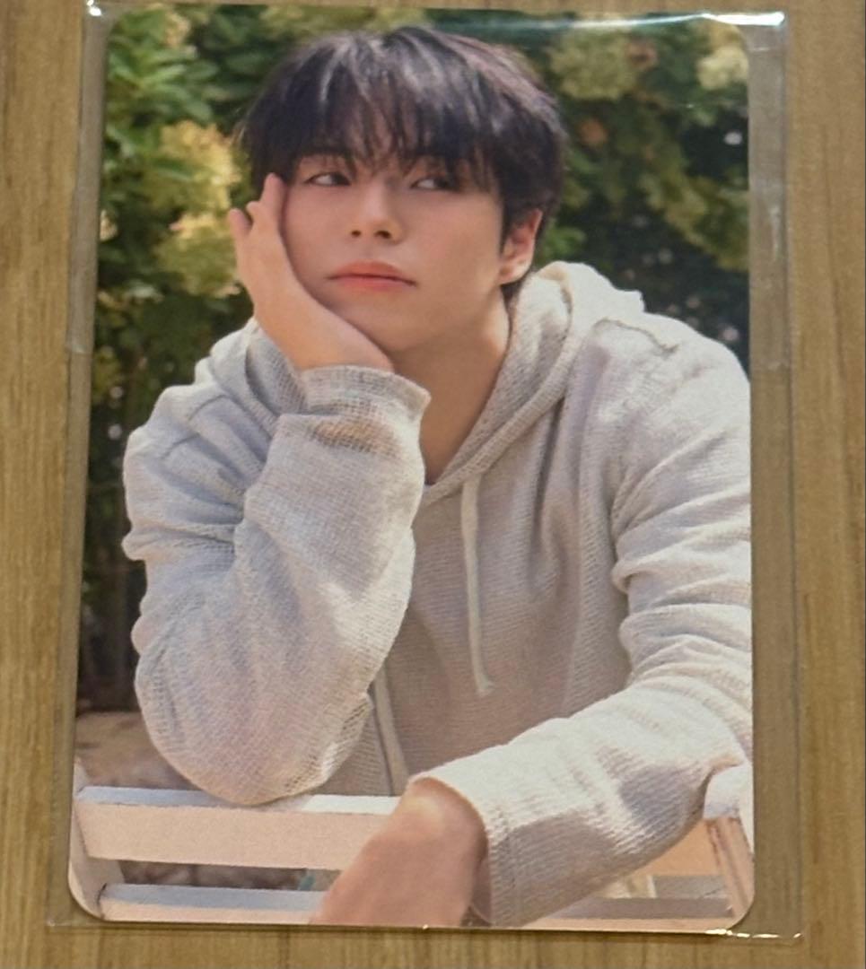 

[USED] TREASURE Seagreen Korean Pop-Up Admission Bonus Jaehyuk