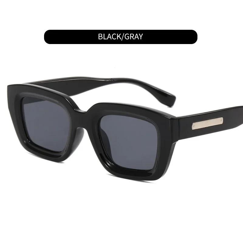 New Retro Square Sunglasses For Women Men Fashion Transparent Frame Glasses Eyewear Male Shades UV400 Rivets Eyeglasses