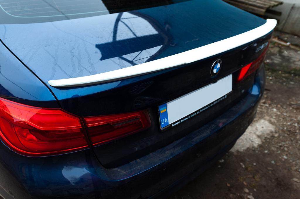 Спойлер Meliset Bat (под покраску) для BMW 5 серия G30/31 2017-2023 гг