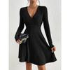 Herbst und Winter Neues V-Ausschnitt Sexy Taille A-Linie Regenschirmrock Big Swing Langarm Strickkleid