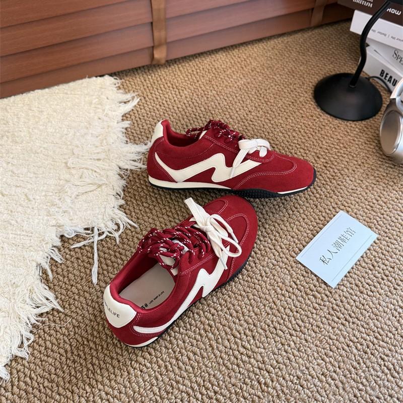 The lady boss recommends! 2025 autumn new retro German training shoes women's flat-bottomed casual sports Forrest Gump shoes versatile lace-up