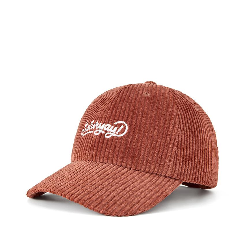 Новая осенне-зимняя ретро вельветовая кепка с вышитыми буквами «уличная сотня» — фото 9