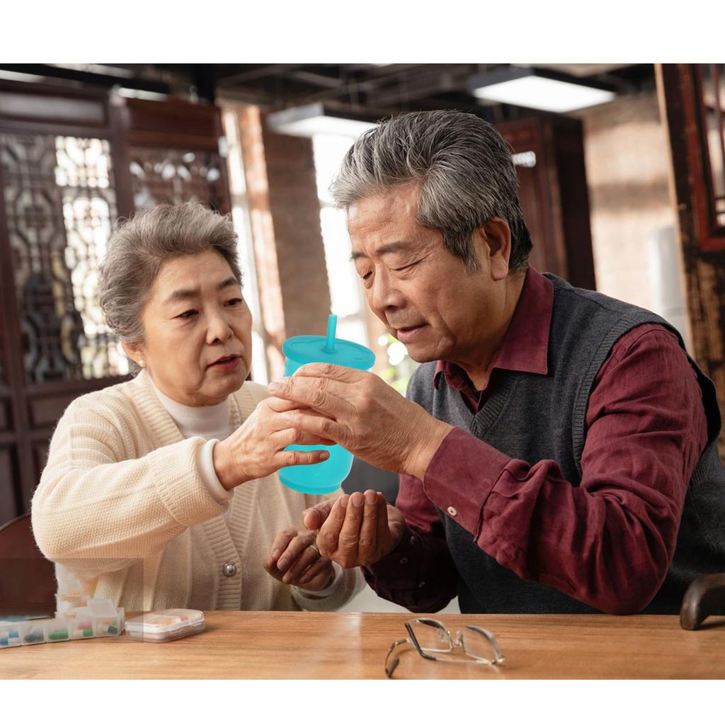 Rehabilitační hrnek nepropustný hrnek se slámkou proti udušení se 2 držadly pro těhotné ženy