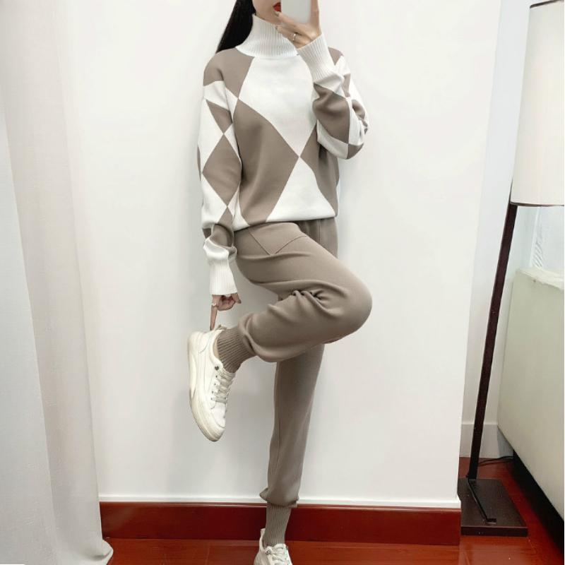 Fashion Set Women's Spring and Autumn Casual Knitted Checked Sweater Two-piece Set