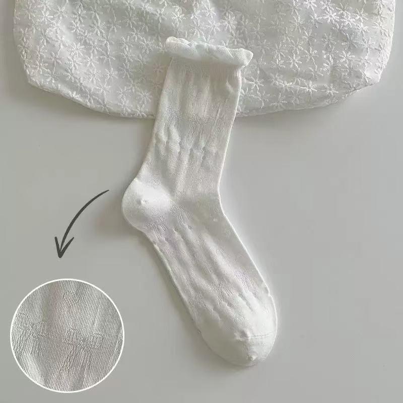 Women's Spring and Summer Creative Lace Bow Wooden Ear Edge Hollow Tube Stack Socks