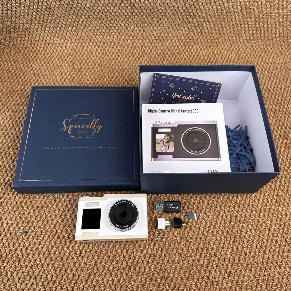 Retro HD Digital Camera with Dual Screens, 64MP CCD Sensor, 16x Optical Zoom, and Beauty Mode.