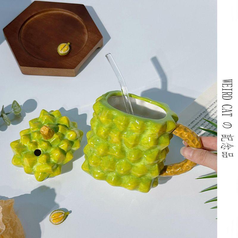 Tazza Strana Fatta a Mano Ananas e Durian con Cannuccia, Divertente Tazza in Ceramica da Celebrità di Internet, Regalo di Compleanno per Studenti Drinkware