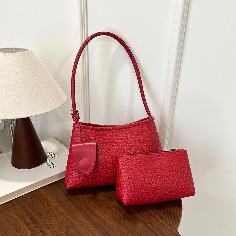 New Popular Niche Temperament High-end Hand Bag Fashion Woven Bag Shoulder Underarm Baguette Bag