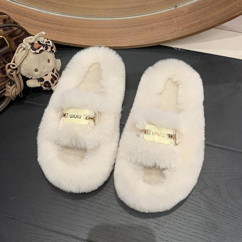 Internet celebrity thick-soled fluffy slippers women wear 2025 autumn and winter new round cotton slippers fashion trend slippers