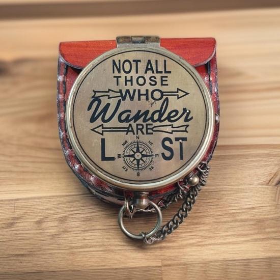 5.08 Cm Engraved Brass Compass “Not All Those Who Wander Are Lost” Pocket Compass with Leather Case Hiking, Camping, Travel Adventurers, Men, Women