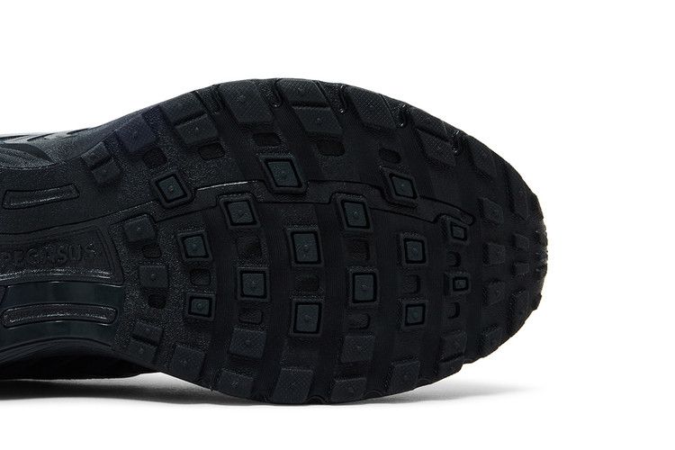 Nike Air Pegasus 2K5 'Black Metallic Silver'