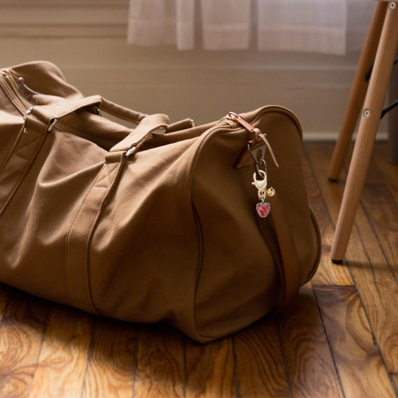 Alloy Strawberry Keychain Handmade Key Chain Colorful Fruit Pendant Phone Chain