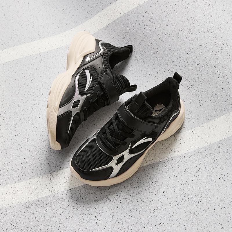 Anta Fashion Versatile Lightweight Shock Absorbing Low Top Kids Running Shoes Men sneaker Black Silver A12445577-2