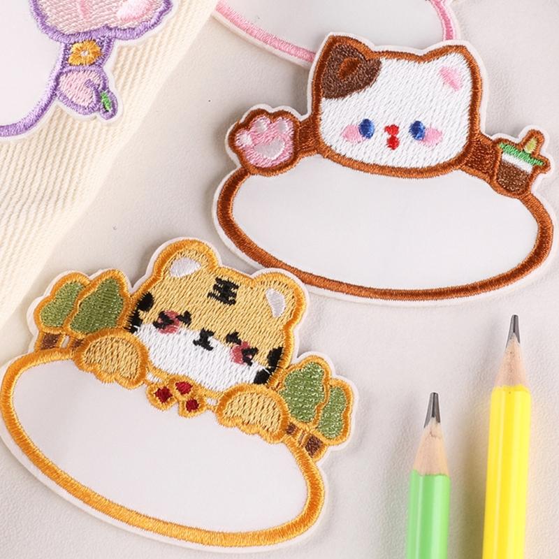 8 Stück Cartoon Tier Leere Namens Stickaufnäher Reparaturflicken Aufbügler Bär Nähflicken für Kleidung Schuhe