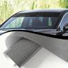 Um Rolo de Película para Para-sol de Carro Medindo 20*150 Cm, Projetado para o Para-brisa Dianteiro, Fornece Isolamento Térmico para o Vidro da Janela, Possui Impermeabilidade