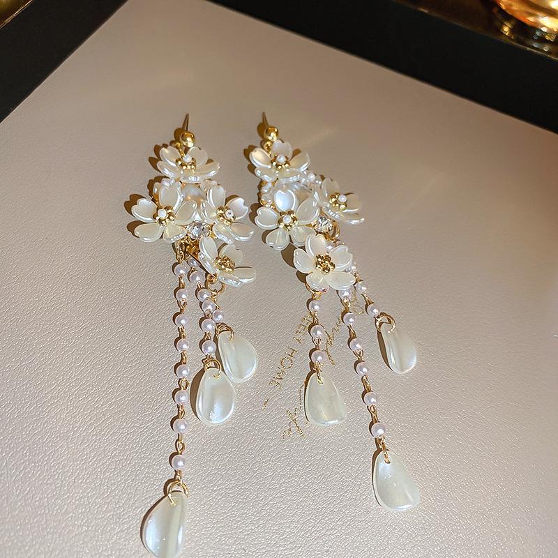 French Silver Needle Geometric Pearl Tassel Earrings - Luxurious Fashion Earrings with High-End Design