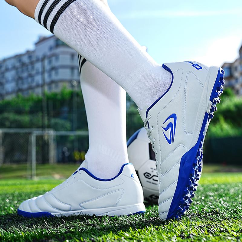 Детские футбольные бутсы с мягкой резиновой подошвой — фото 14