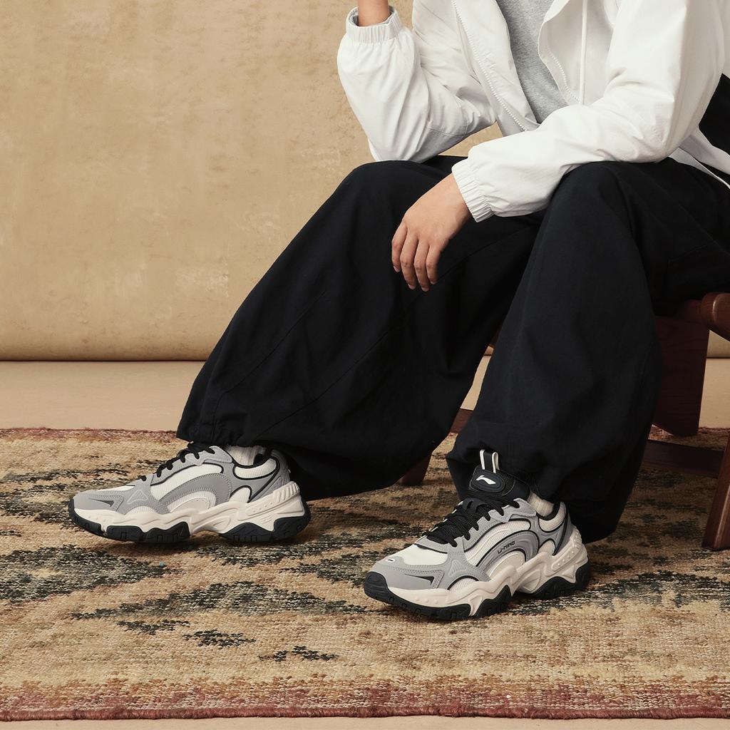 New LiNing Brown Sugar V2 Cushioned Wear-Resistant Height Increasing Low-Top Casual Shoes Men's Gray White AGCU303-2