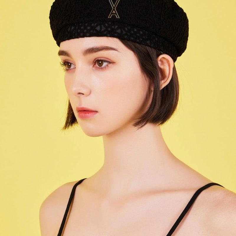 VARZAR Epoxy Stud See-Through Beret Black