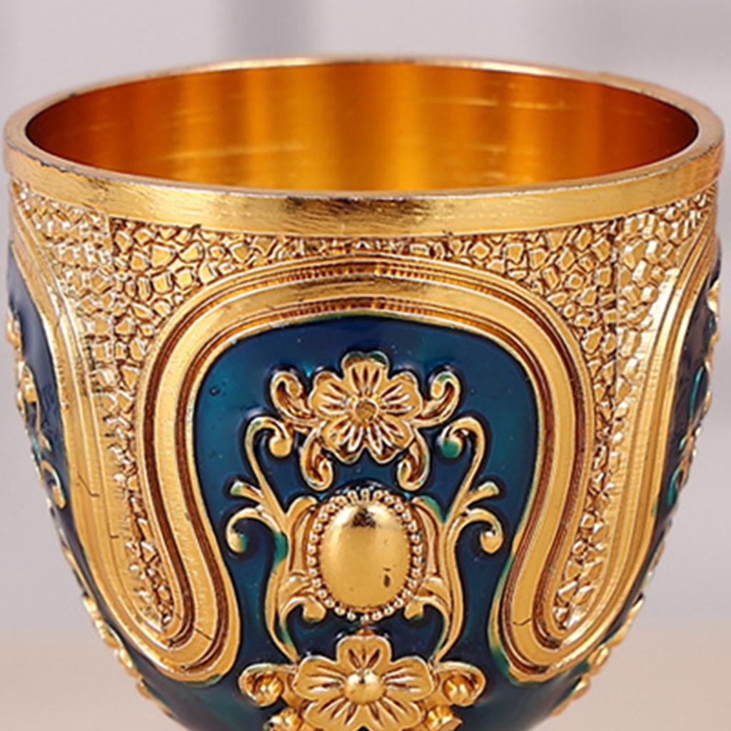Vintage Goblet Renaissance Royal Chalice Communion for Church Holy Goblet Zinc Alloy Drinking Vessels for Weddings Ceremonies