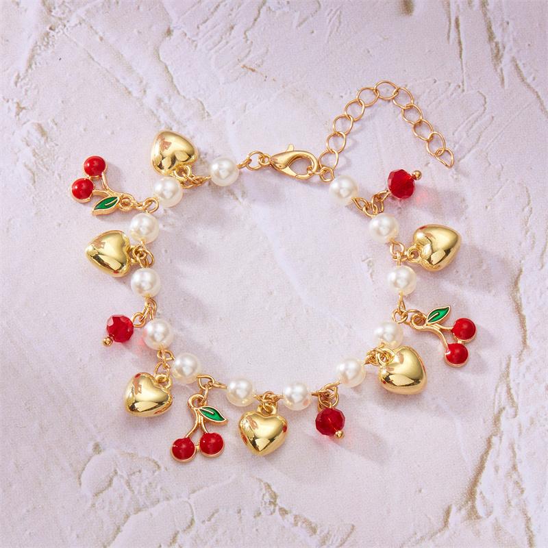 

Romantic Sweet Red Strawberry Chain Bracelets for Women Imitation Pearl Heart Cherry Pendant Bracelets Friendship Jewelry Gift