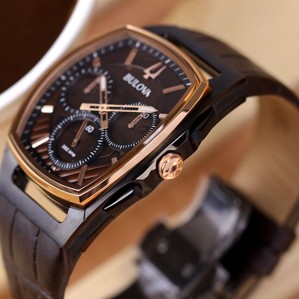 Reloj Bulova de Cuarzo para Hombre Marrón 98A264