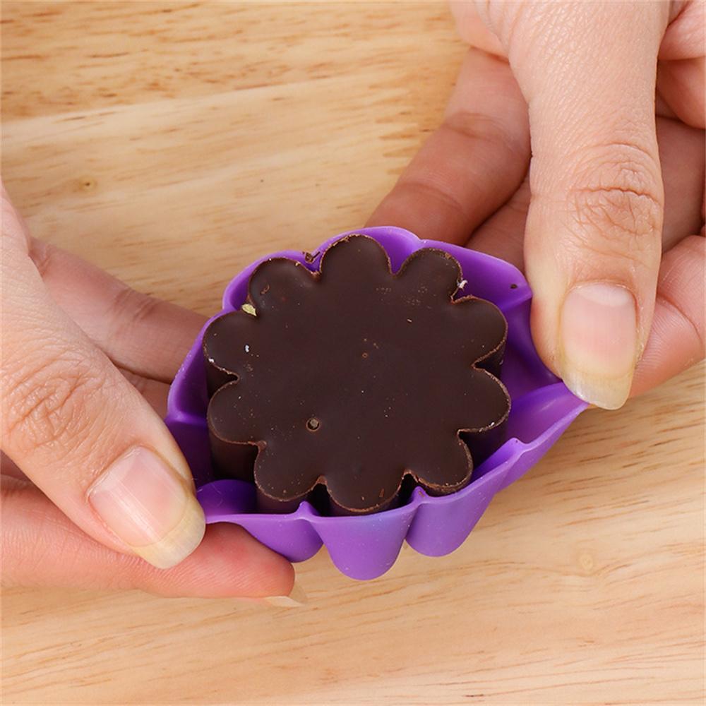 1PCS Dessert Baking Molds Food Grade Silica Gel Heat Resistance Sunflower Shape Convenient Backing Tool Silicone Cake Mold