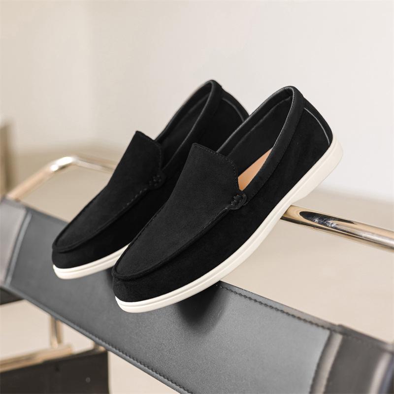 Vīriešu zamšādas slip-on mokasīni - Minimālistiski