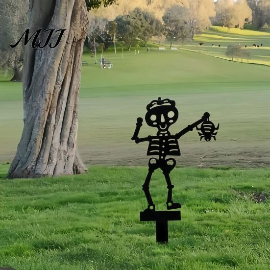 Halloween Skelett Trädgårdsstolpar Stolpe, Metall med Fladdermus Spindel Gårds konst Svart Silhuett Dekoration för Gräsmatta Blomsterrabatt Kyrkogård Landskapsarkitektur