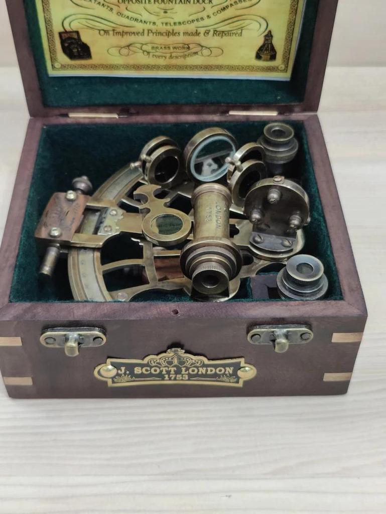 Nautical Brass Sextant with Telescope - Antique Maritime Navigation Instrument