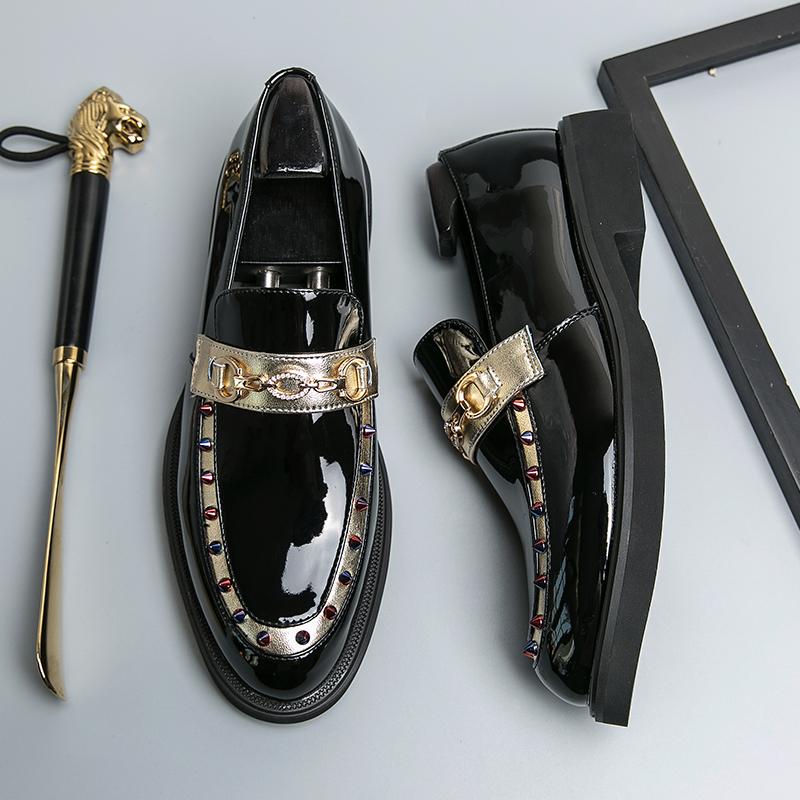 Luxury Banquet Social Rhinestone Patent Leather Loafers Gentleman Brand Formal Dress Shoes Stage Fashion Slip-on Male Boat Shoes